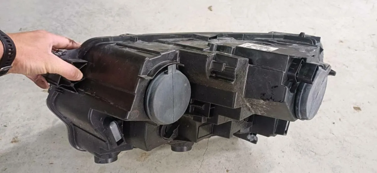 Citroen Berlingo R/H Headlight - Image 2