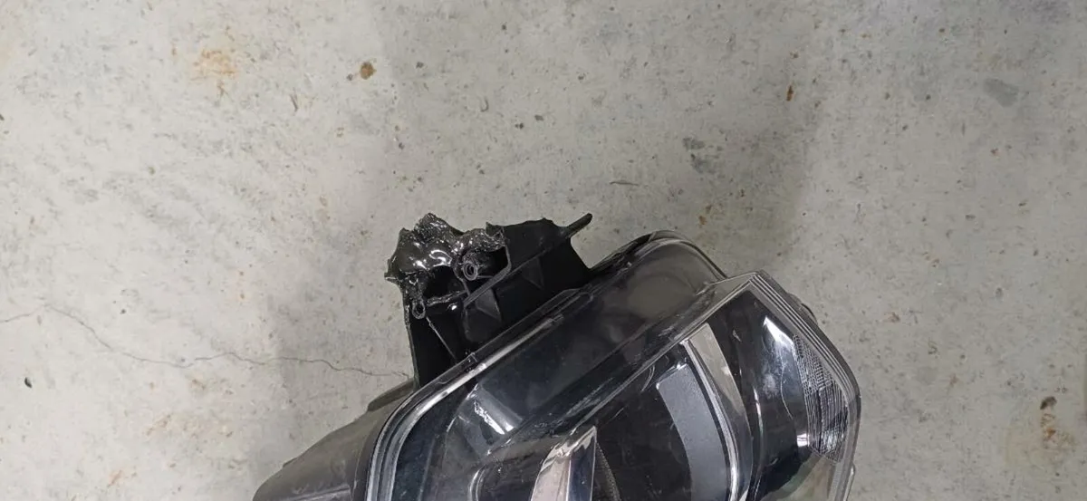 Citroen Berlingo R/H Headlight - Image 3