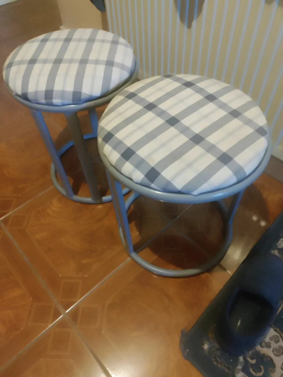 Stools - Image 2