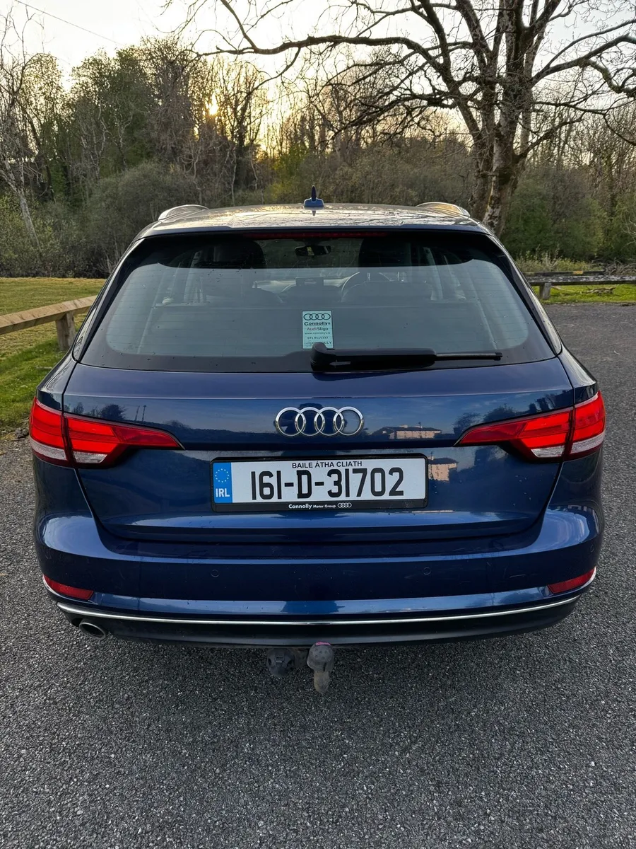 Audi A4 Avant 2.0 TDI 150HP SE Ultra 5DR - Image 4