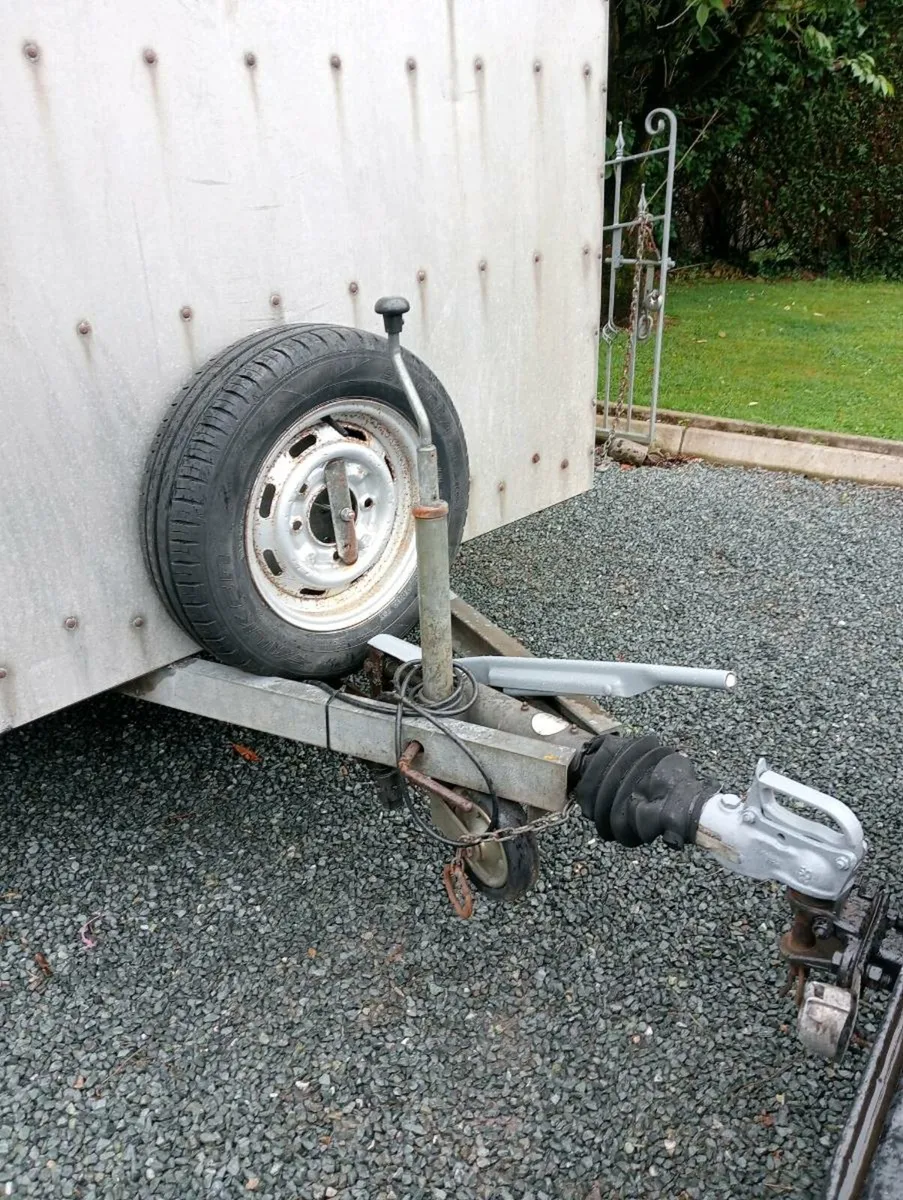 CATTLE TRAILER - Image 3