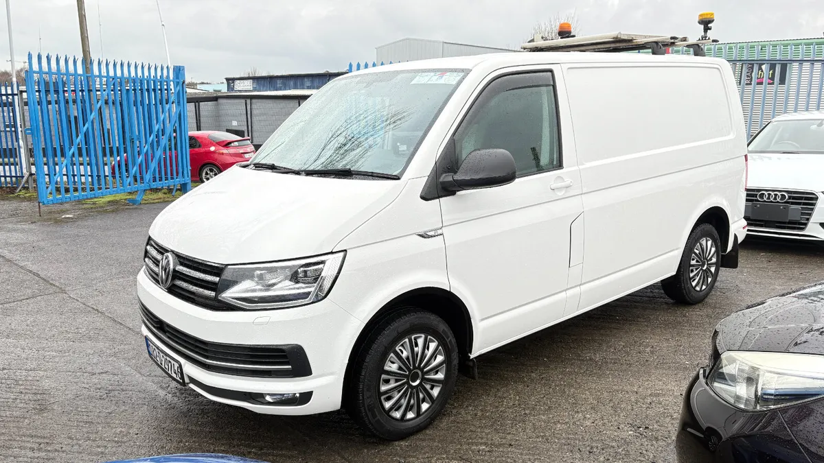 Volkswagen Transporter 2018 - Image 3