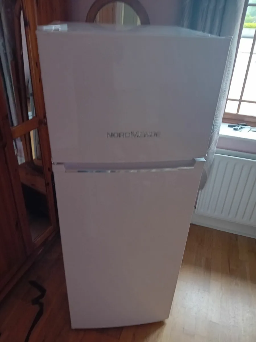 Fridge freezer - Image 1