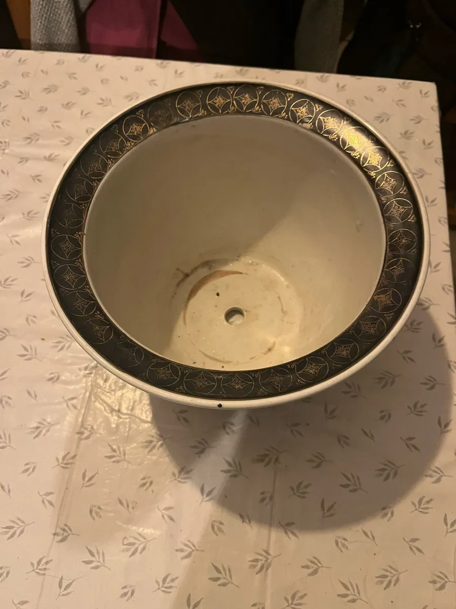 Japanese Planter - Image 4