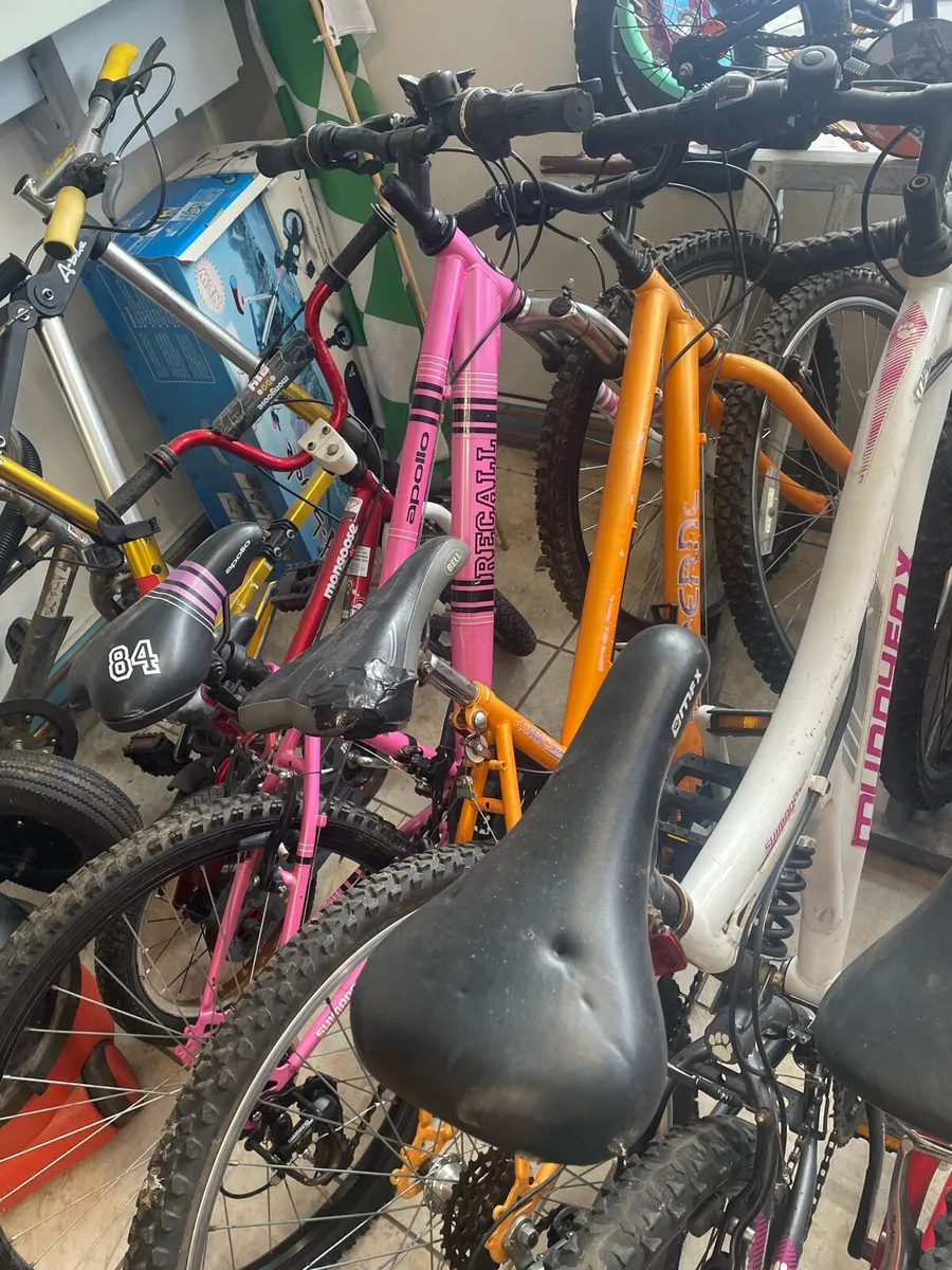 Bicycles - Image 4