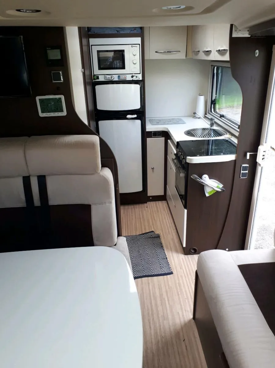 2015 Benimar 202 - Image 3