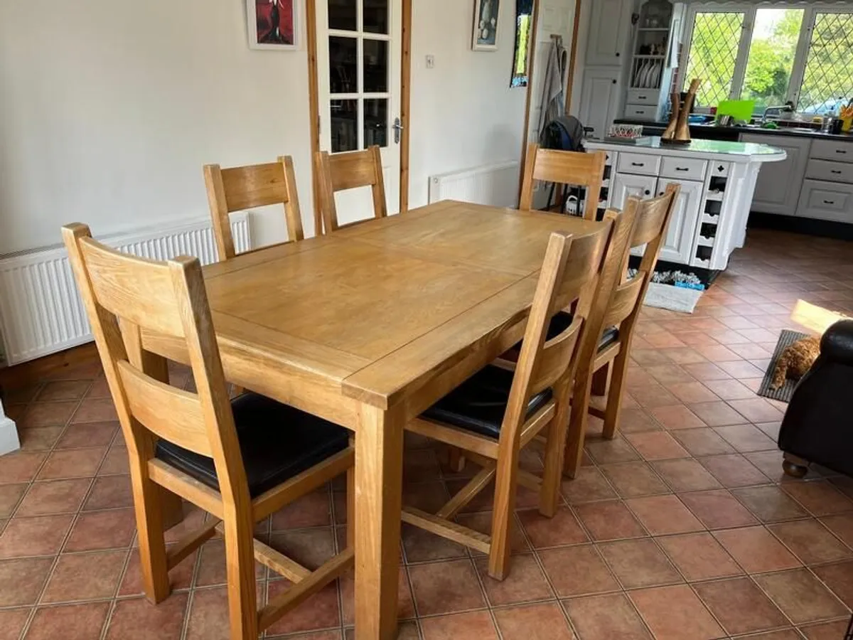 Dining Room Table and Chairs - Image 1
