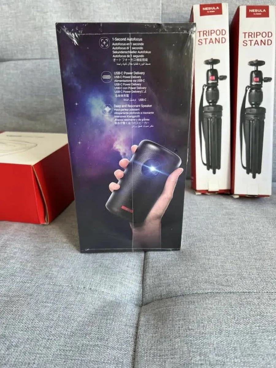 Projector for sale - Image 4