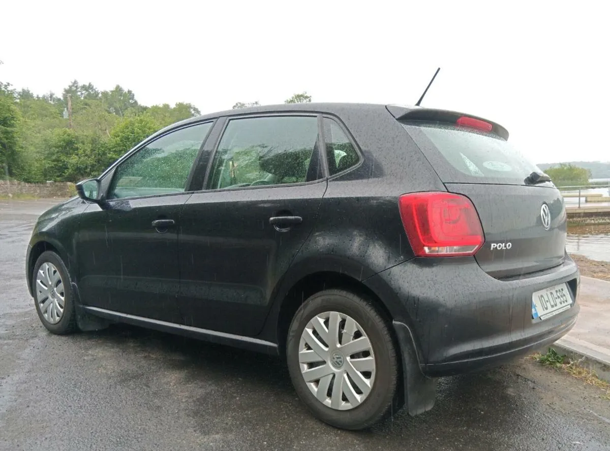 Volkswagen Polo 2010 - Image 2