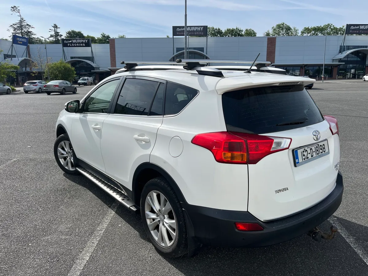 2015 Toyota rav4 - Image 3