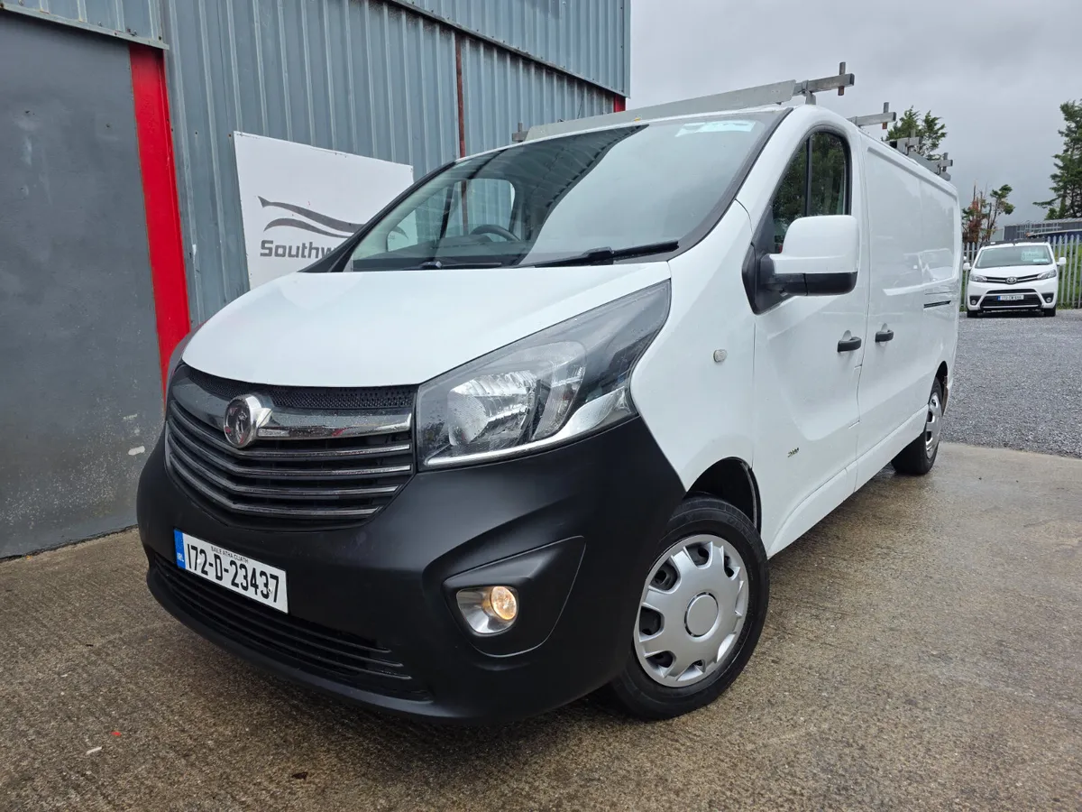 2017 (172) Vauxhall Vivaro  *DOE 01-26 TAX 06-25* - Image 1