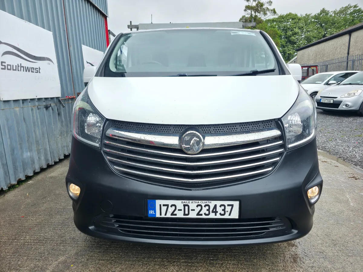 2017 (172) Vauxhall Vivaro  *DOE 01-26 TAX 06-25* - Image 2