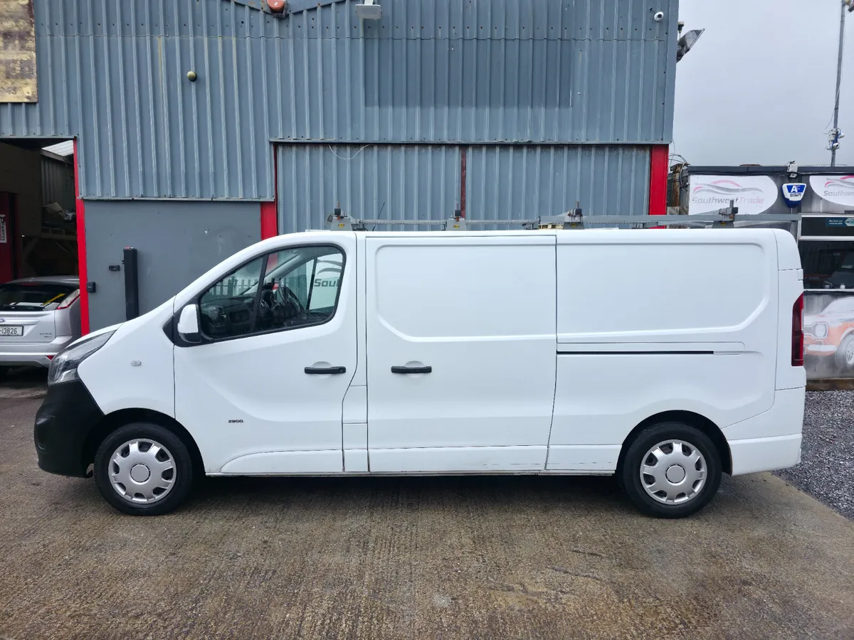 2017 (172) Vauxhall Vivaro  *DOE 01-26 TAX 06-25* - Image 3