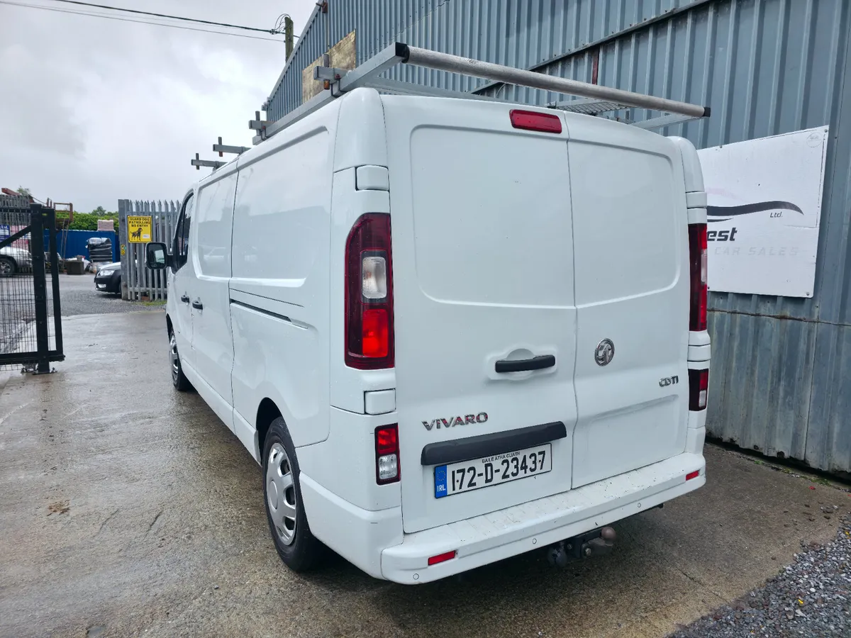 2017 (172) Vauxhall Vivaro  *DOE 01-26 TAX 06-25* - Image 4