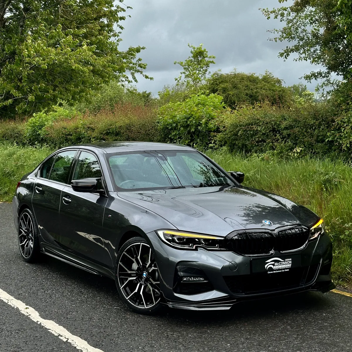 2021 (211)  BMW 330e M-SPORT 290BHP - Image 1