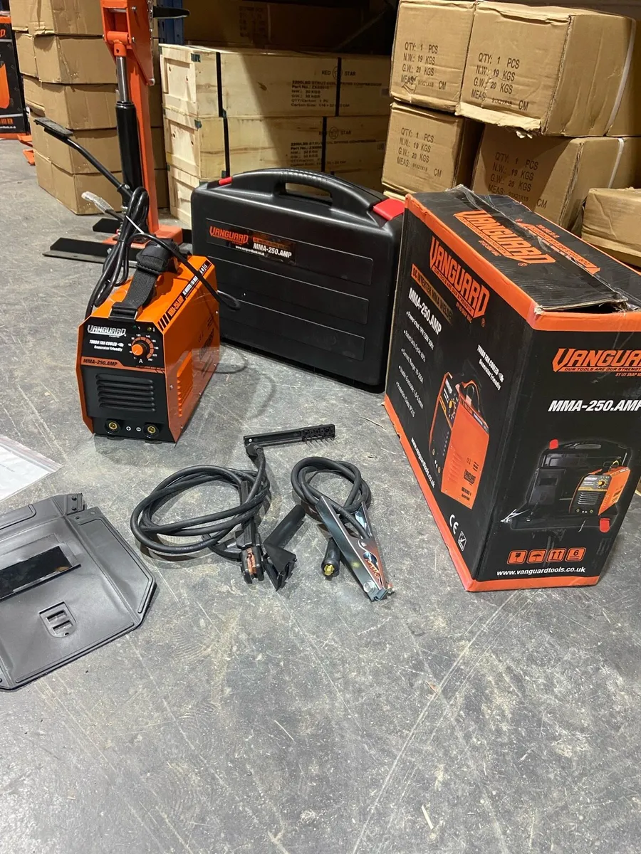 Inverter welders - Image 1