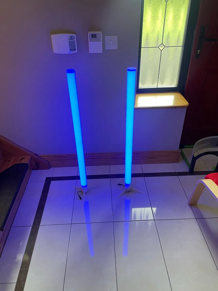 Eurolite LED Tubes x 2 - Image 2