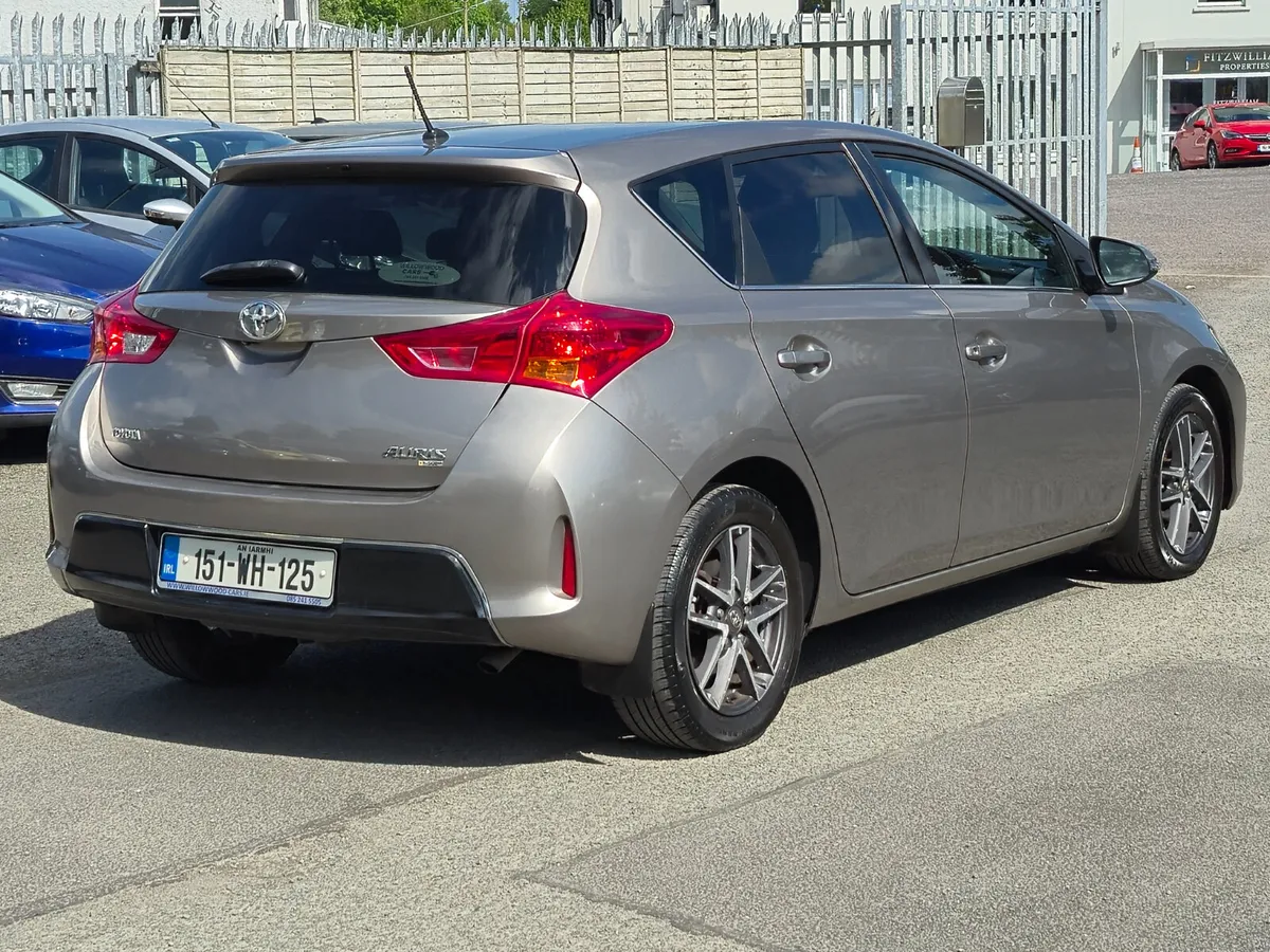 Toyota Auris 1.4 d4d sol 5dr 2015 new NCT - Image 2