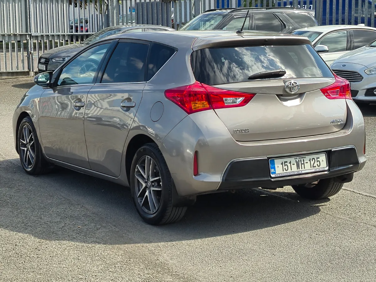 Toyota Auris 1.4 d4d sol 5dr 2015 new NCT - Image 4