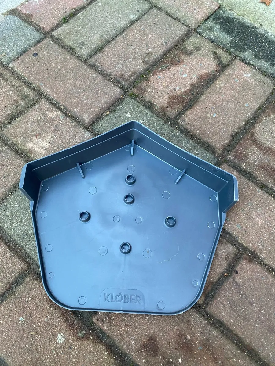 Klober Dry Verge Ridge End Cap - 1 piece - Image 3