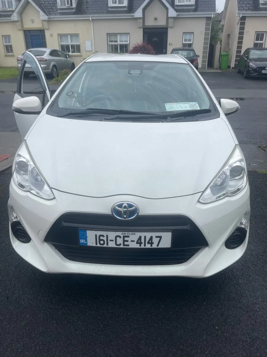 2016 TOYOTA AQUA FOR SALE - Image 1