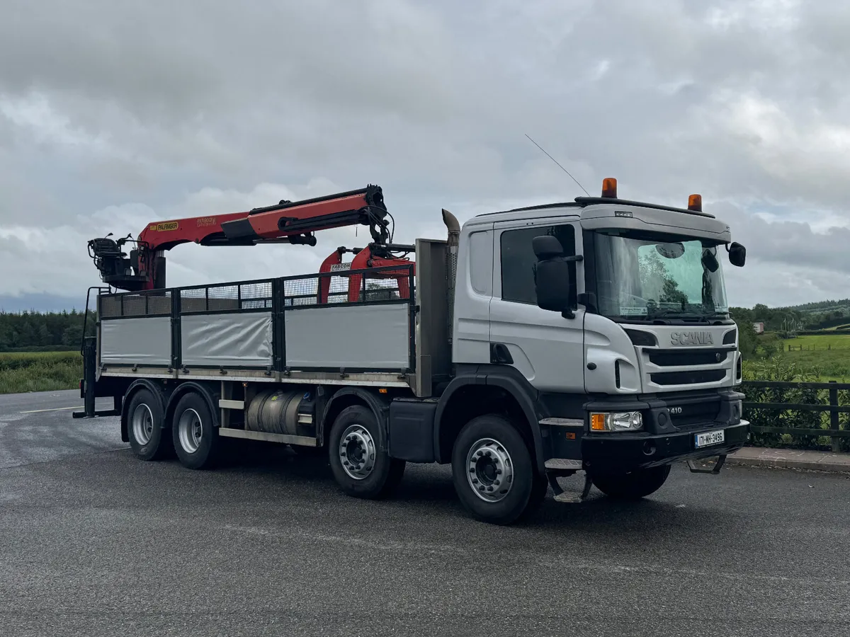 2017 Scania P410 8x4 Block Grab. Ref No: 2516 - Image 2