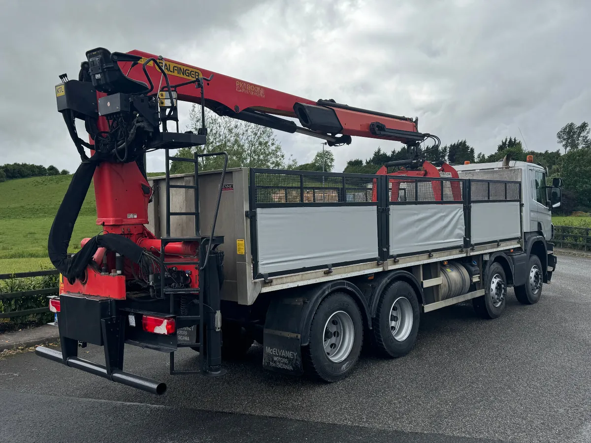 2017 Scania P410 8x4 Block Grab. Ref No: 2516 - Image 4