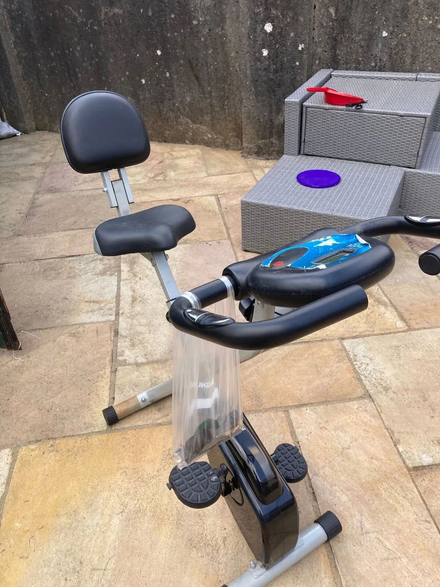 Exercise bike - Image 1