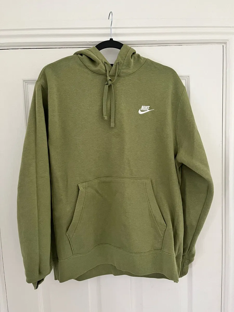 Nike hoodie - Image 2