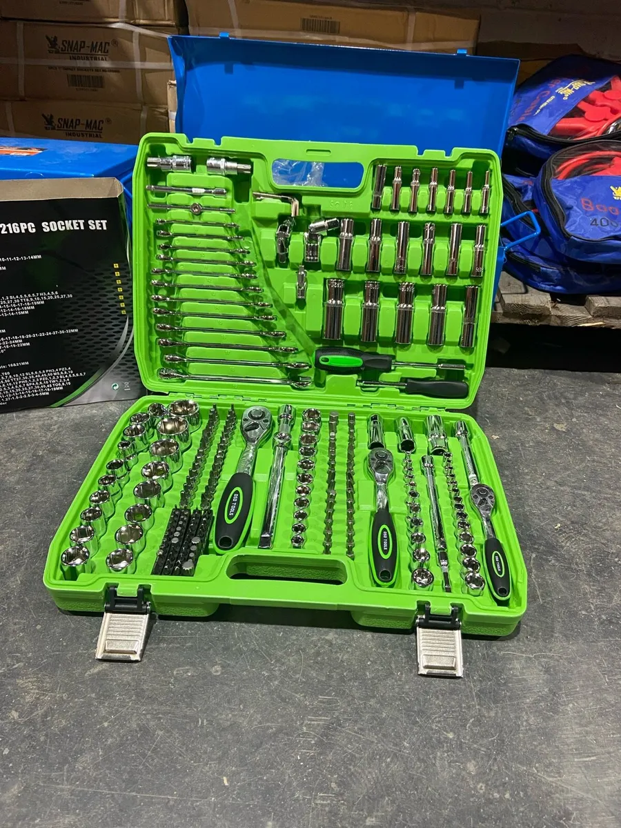 LARGE SOCKET SETS MIXED TOOLKIT - Image 4