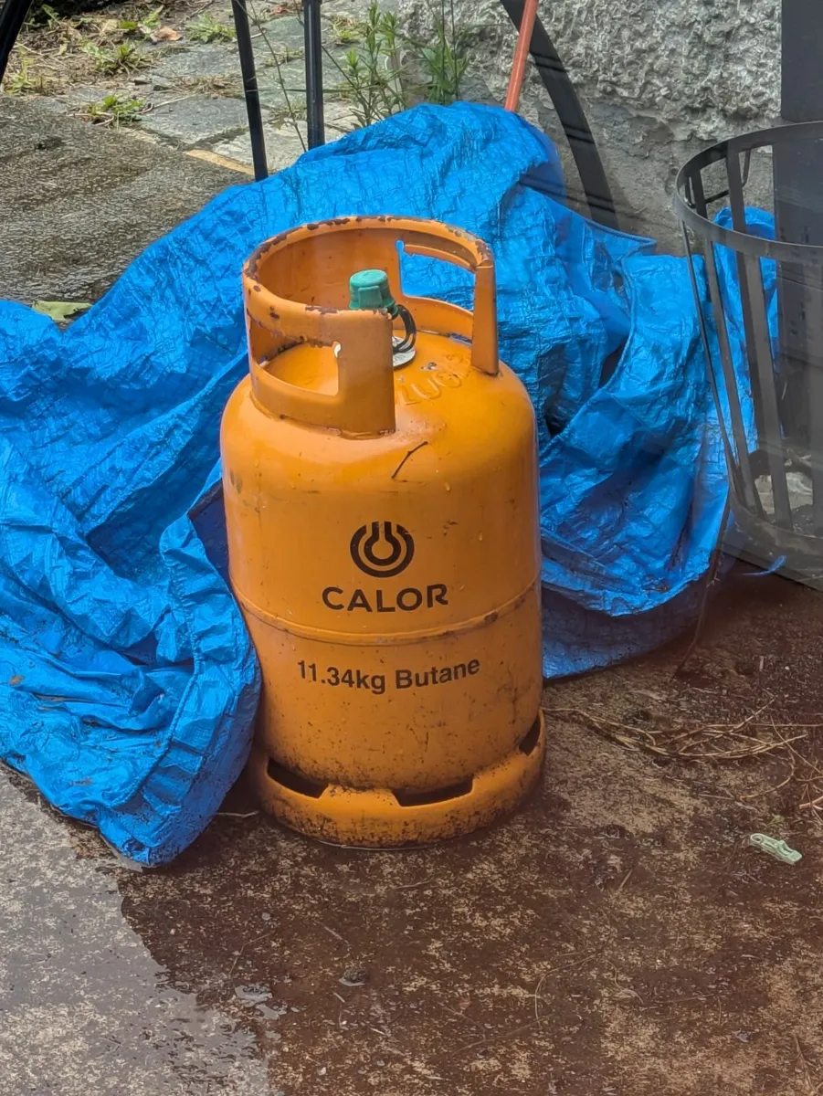 CalorGas Butane cylinder 3/4 full - Image 1