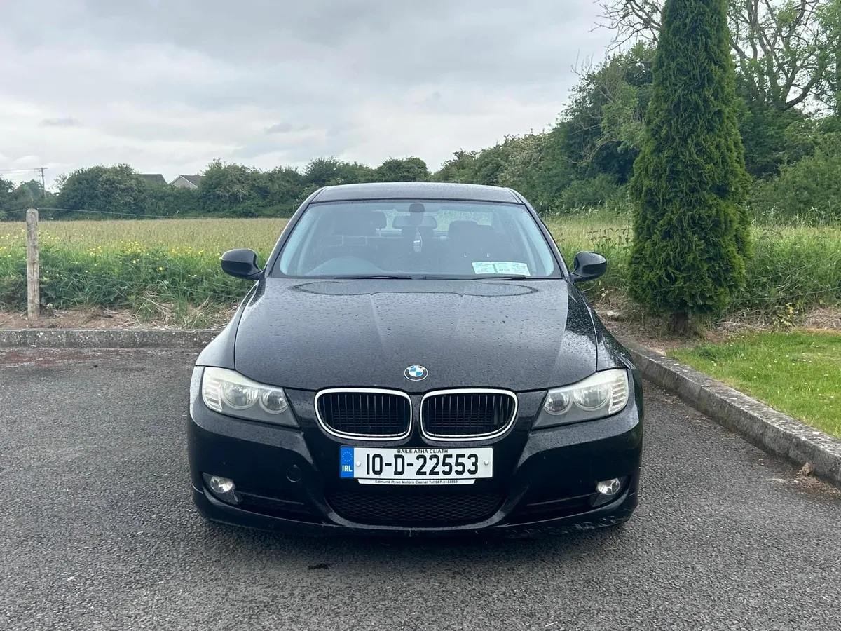 BMW 3-Series 2010 - Image 1