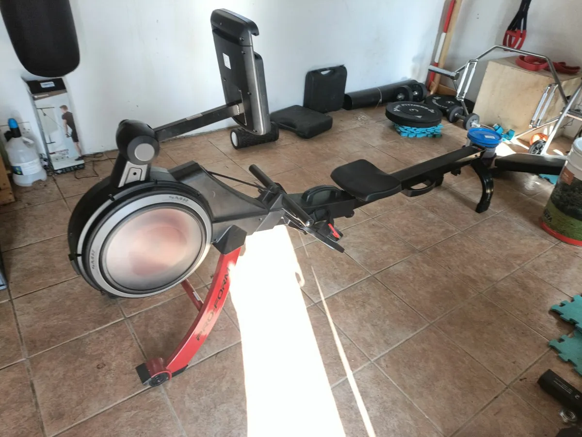 Proform 750 Rowing Machine - Image 1