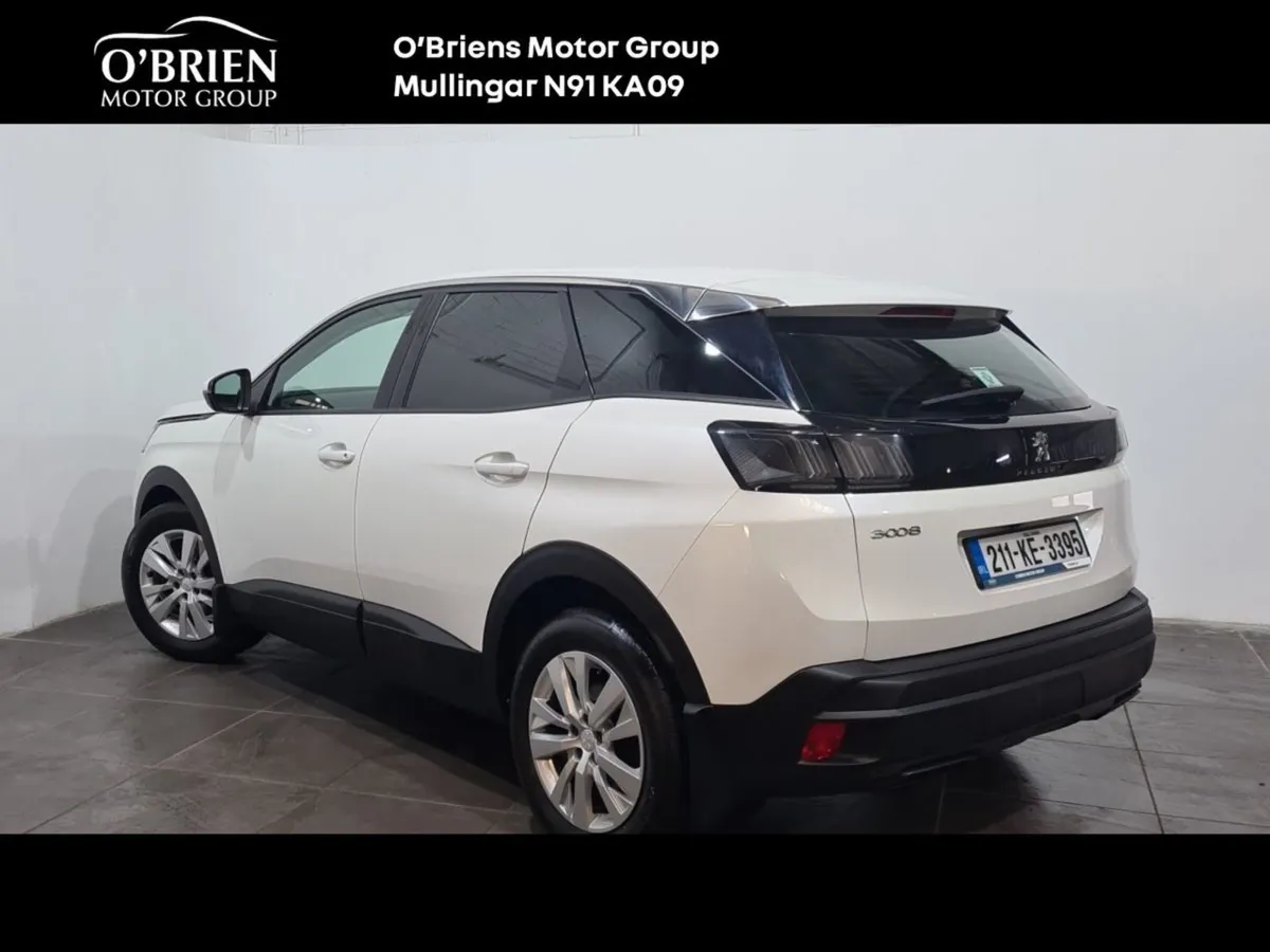 Peugeot 3008 3008 FL Active VAN 1.5 Blue HD - Image 3