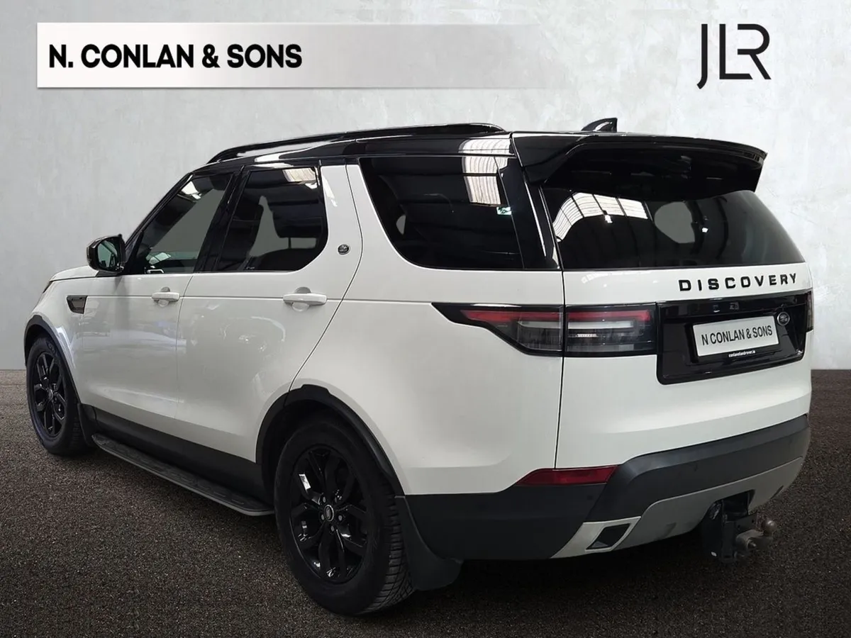 Land Rover Discovery SD4 SE 7 Seater 240BHP  main - Image 2