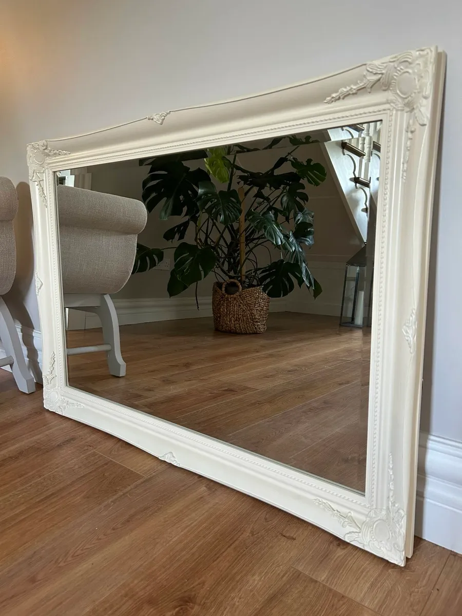 Beautiful Mirror - Image 1