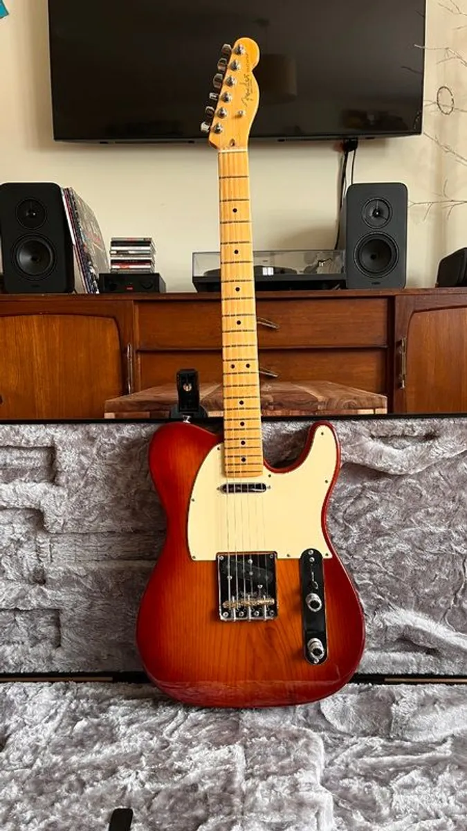 Fender American Professional II Telecaster - Image 1