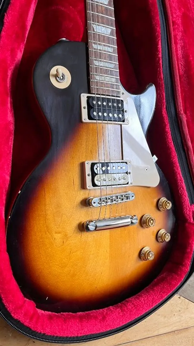 Les Paul Tribute Satin Tobacco Burst - Image 2