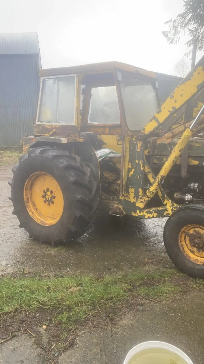 Massey 50e - Image 1