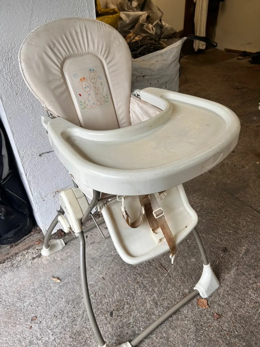 Baby high chair - Image 1