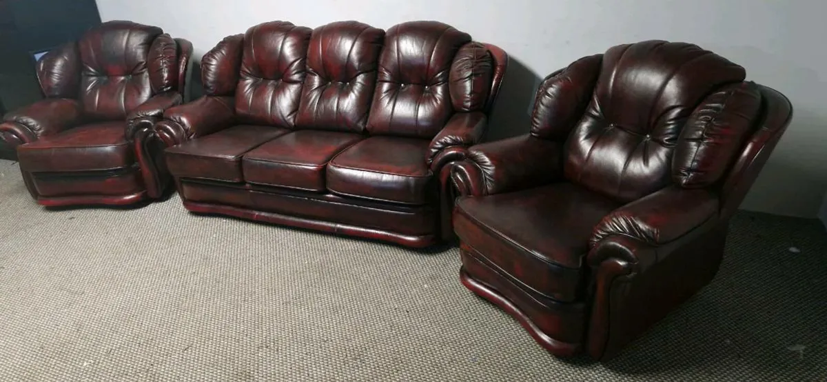 Chesterfield - Image 2