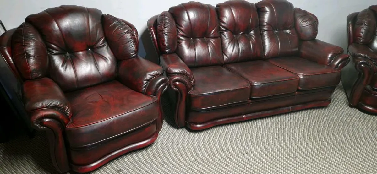 Chesterfield - Image 4