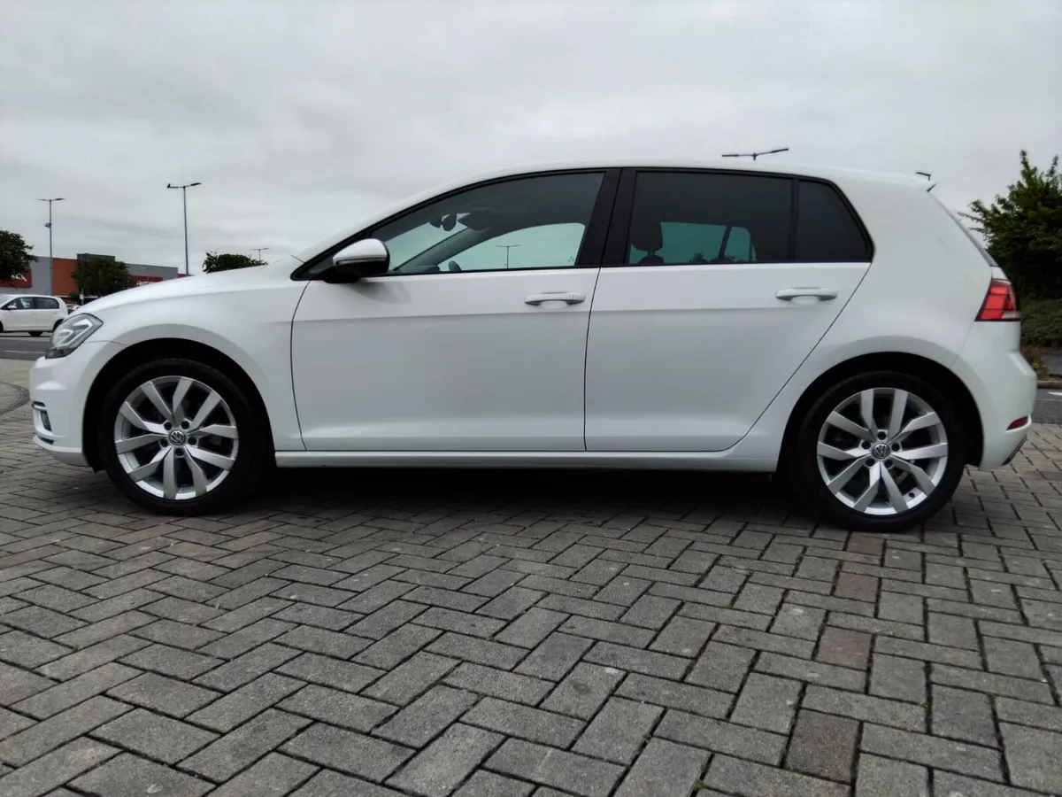 Volkswagen Golf 2017 1.4 Petrol DSG Automatic - Image 4