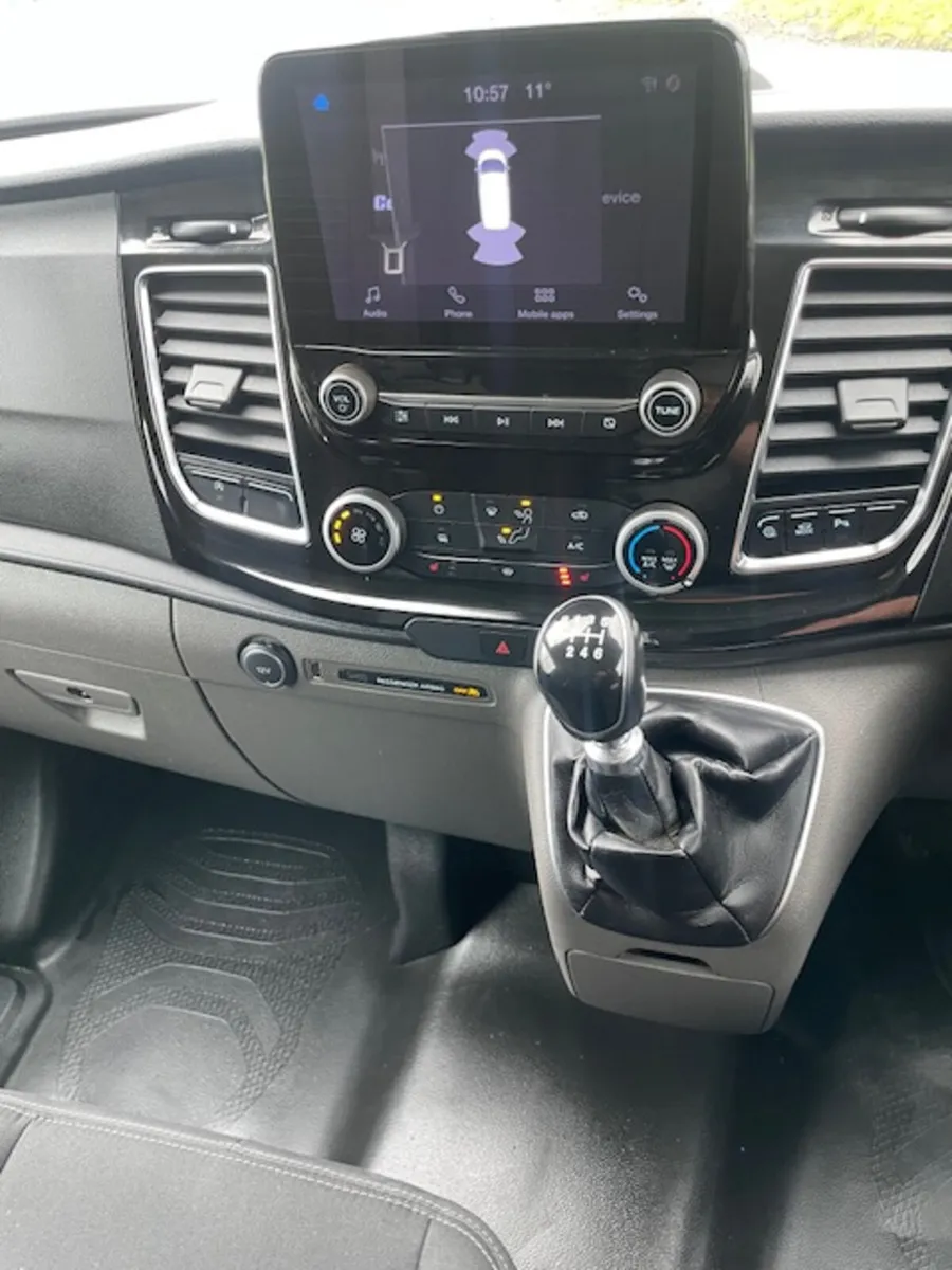 Ford Transit Custom Limited ** €215 VRT ** - Image 4