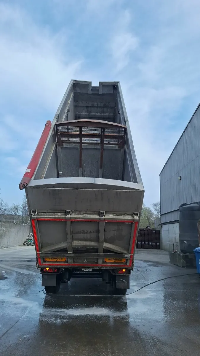 Crane Trailer - Image 3