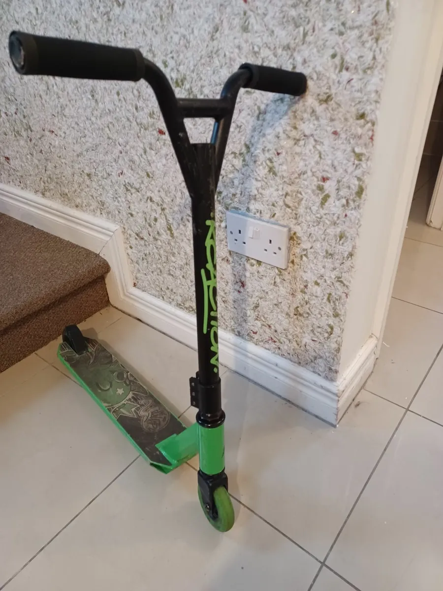 Kid's scooters - Image 1