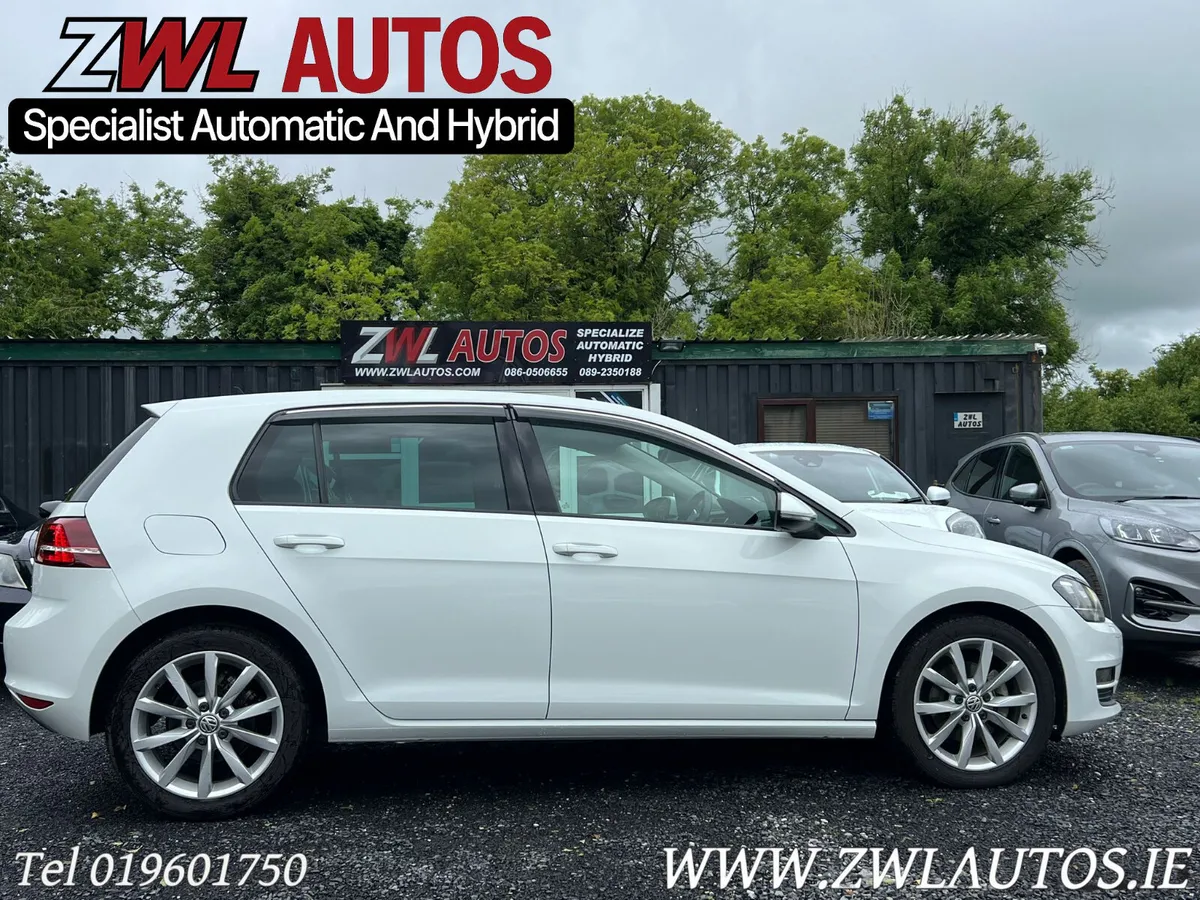 2017 Volkswagen Golf Low Mileage - Image 4