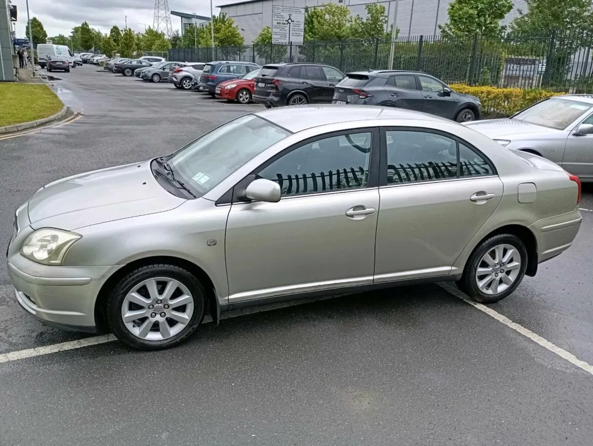 Toyota avensis - Image 2