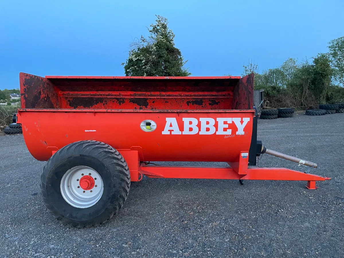 2017 Abbey 2090 Muckspreader - Image 1