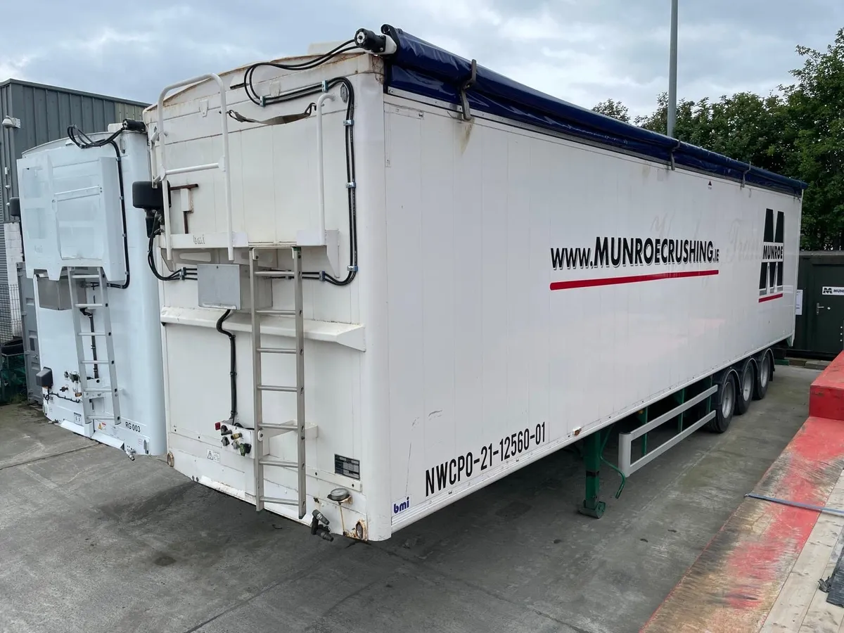 2015 BMI walking floor trailer - Image 1